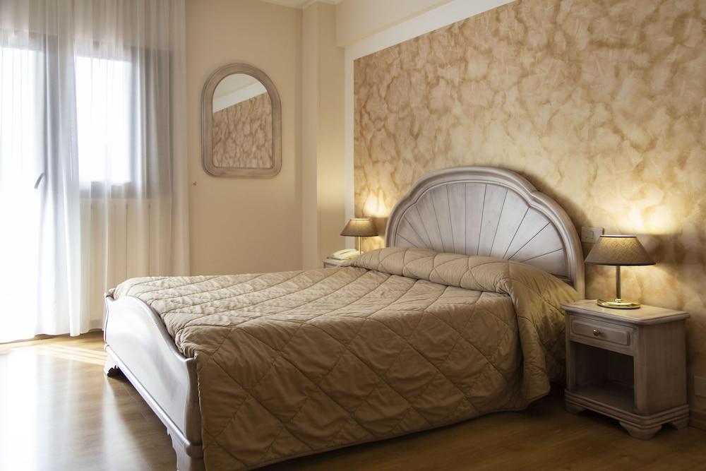 Grand Hotel Del Parco Pescasseroli Ngoại thất bức ảnh