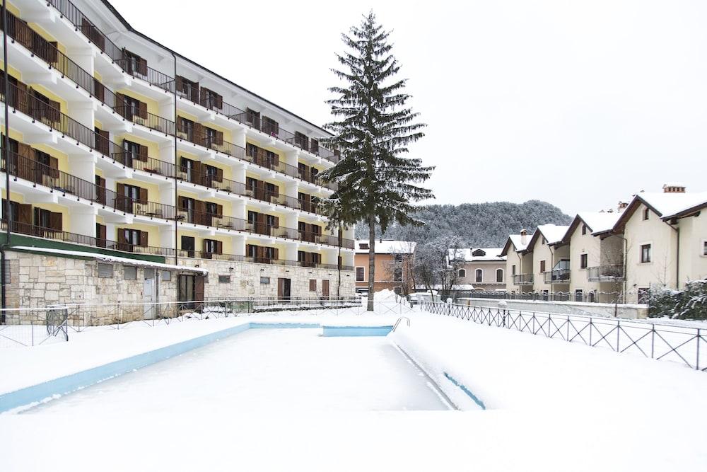 Grand Hotel Del Parco Pescasseroli Ngoại thất bức ảnh