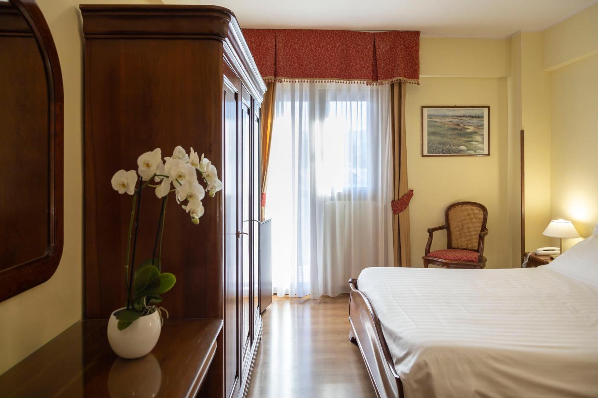 Grand Hotel Del Parco Pescasseroli Phòng bức ảnh