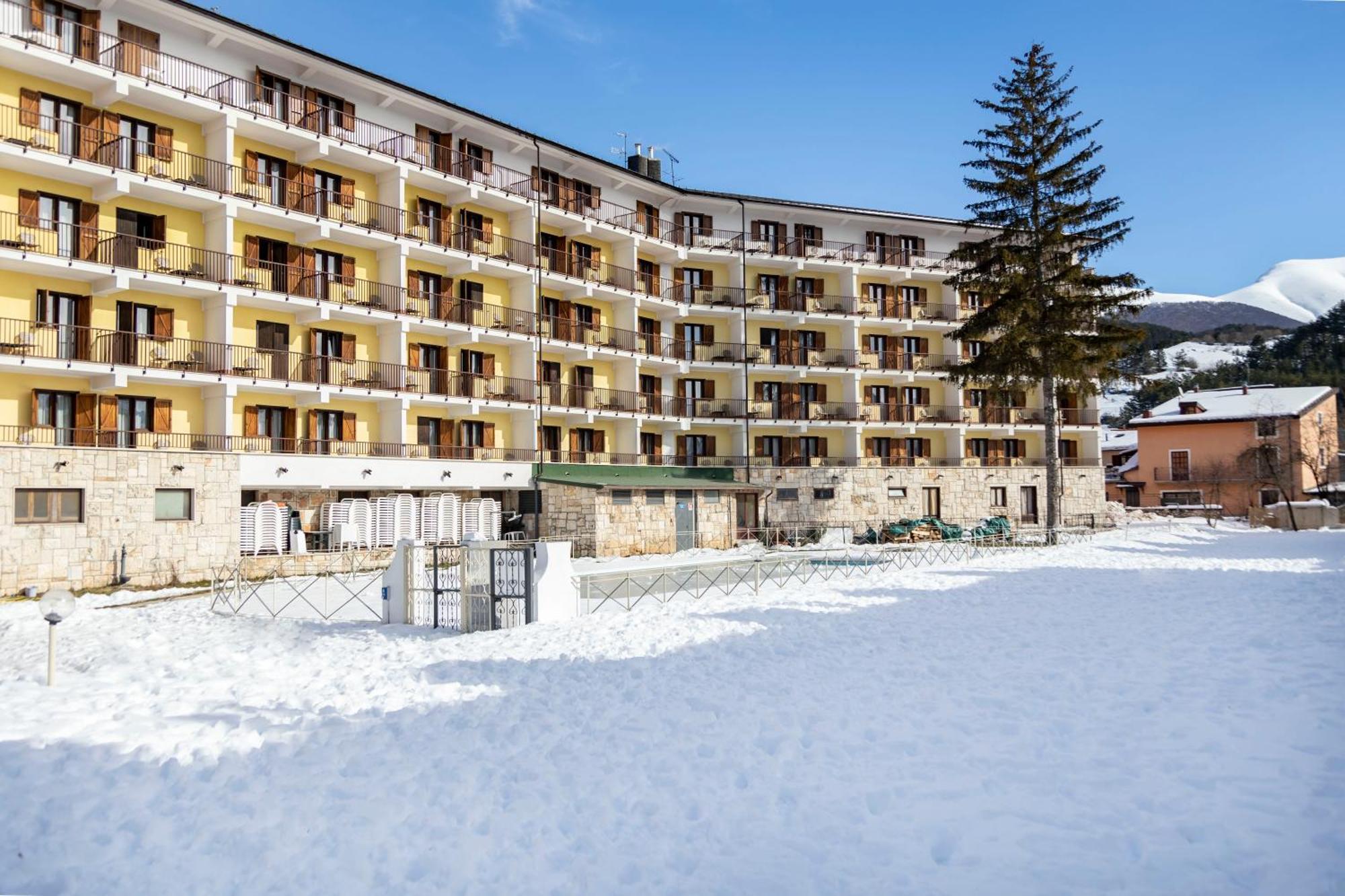 Grand Hotel Del Parco Pescasseroli Ngoại thất bức ảnh